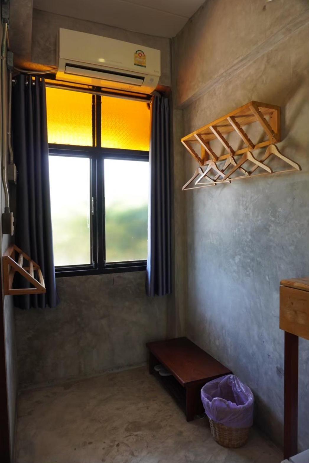 The Picturebook Guesthouse Мае-Сот Экстерьер фото